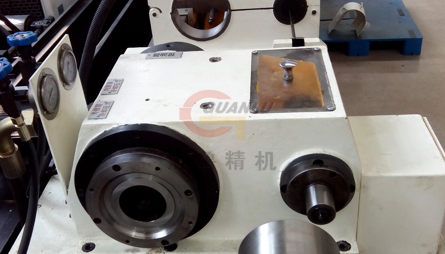 BTA和枪钻复合型深孔钻床