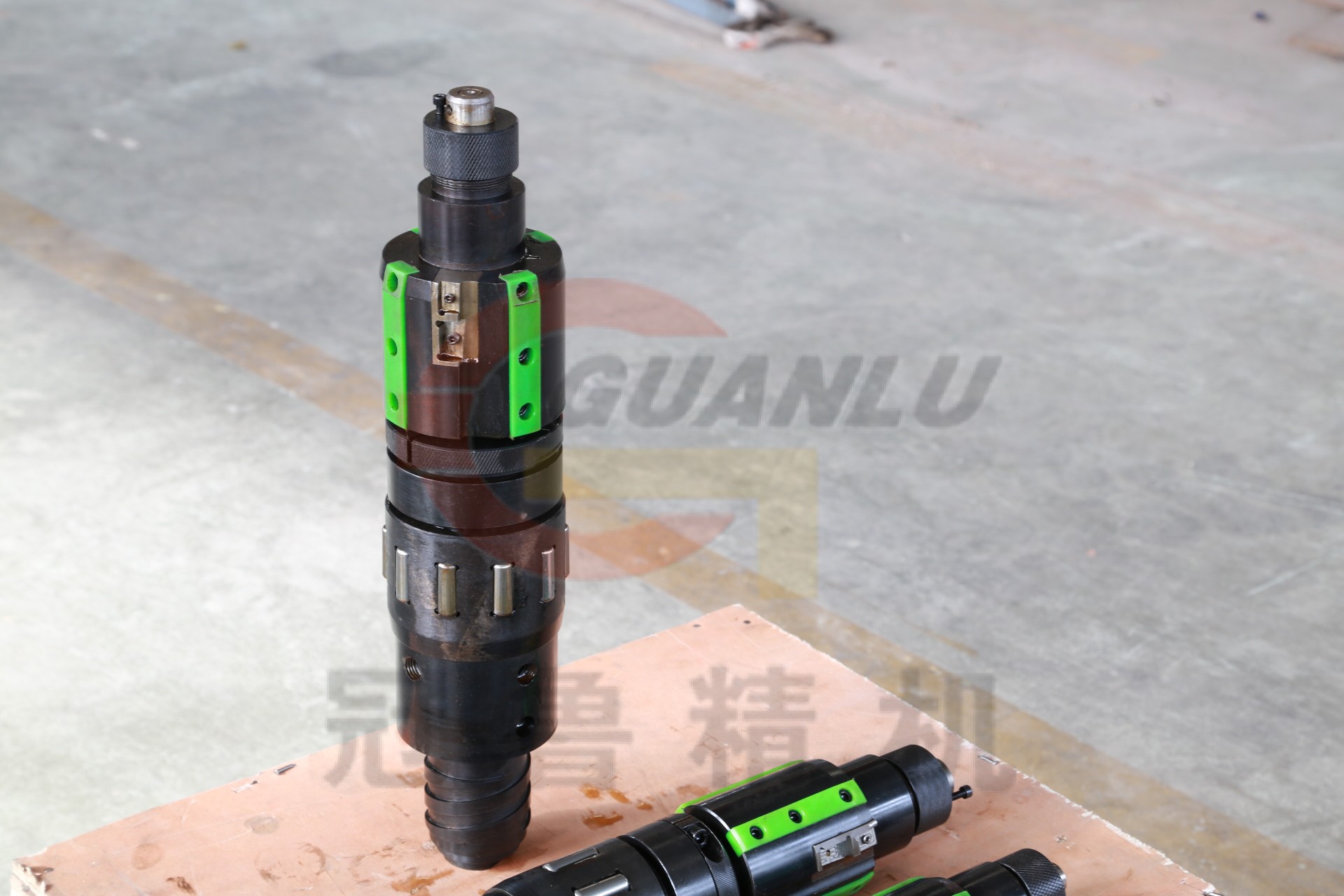 深孔刮削滚光头（SRB）