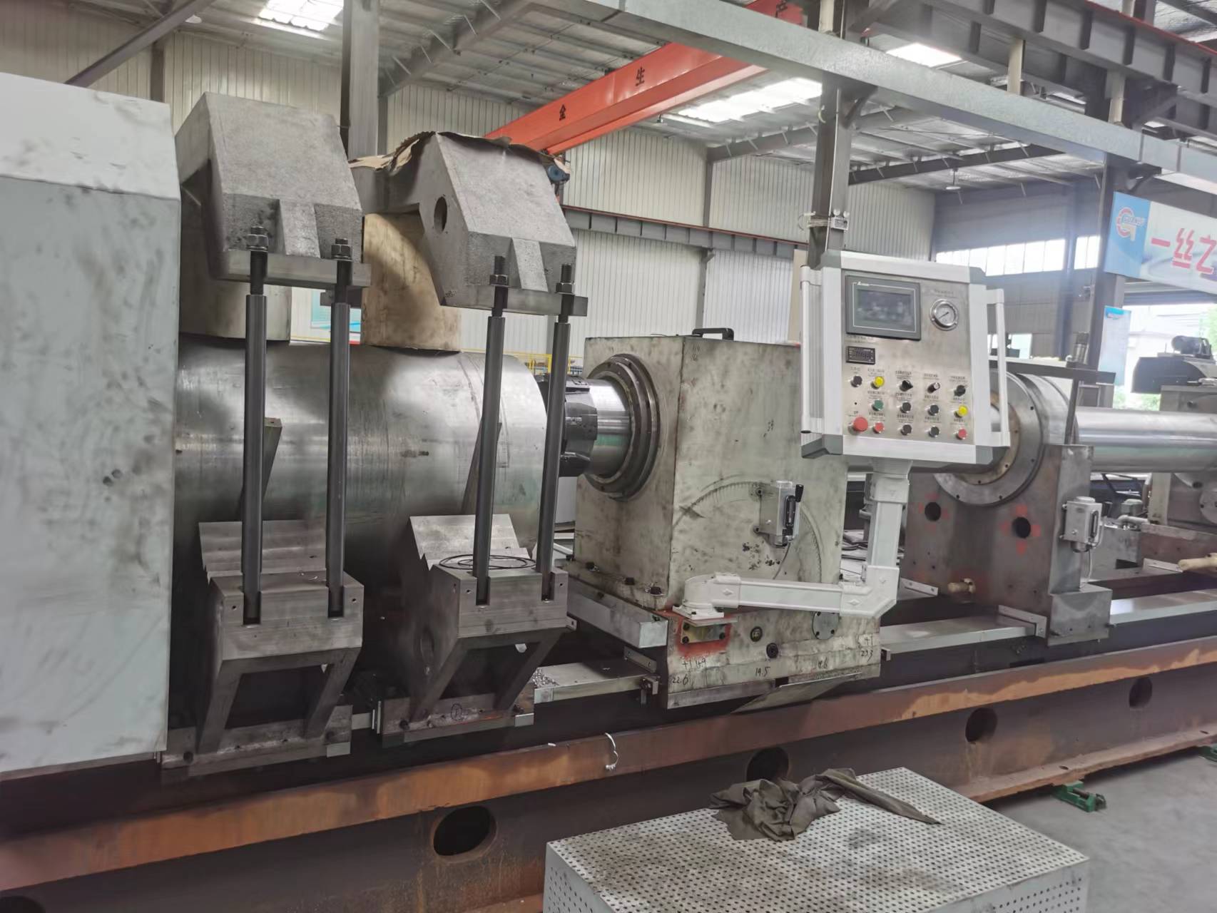 发往美国的深孔套料机床